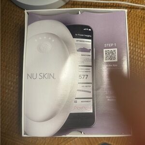 Nu Skin White Wireless Bath & Body Device
